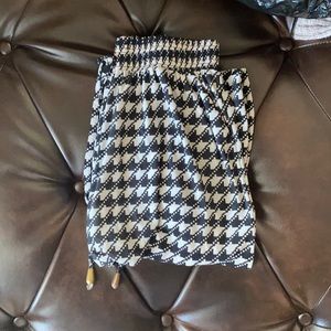 Flowy dress pants , Size L